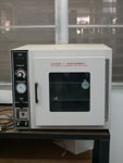 Vacuum Oven 