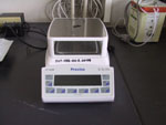 Analytical electronic balance (3 digits) - Internal Calibrate
