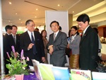 การประชุมสัมมนาวิชาการและแสดงนิทรรศการ เรื่อง การขับเคลื่อนอนาคตประเทศไทยด้วยระบบวิจัยของศูนย์ความเป็นเลิศ 31 ก.ค. 2556